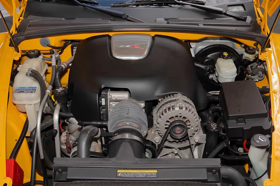 2005 Chevrolet SSR - Image 23 of 27