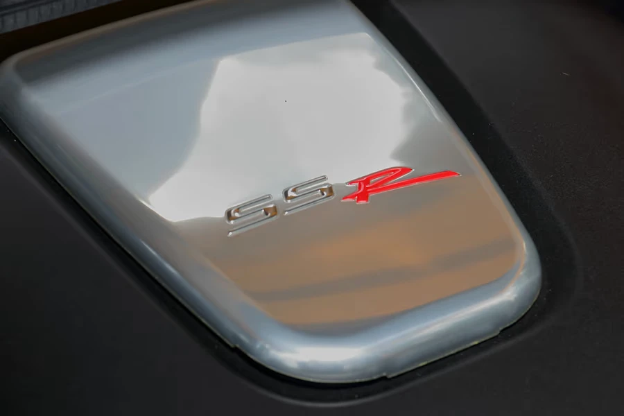 2005 Chevrolet SSR - Image 25 of 27