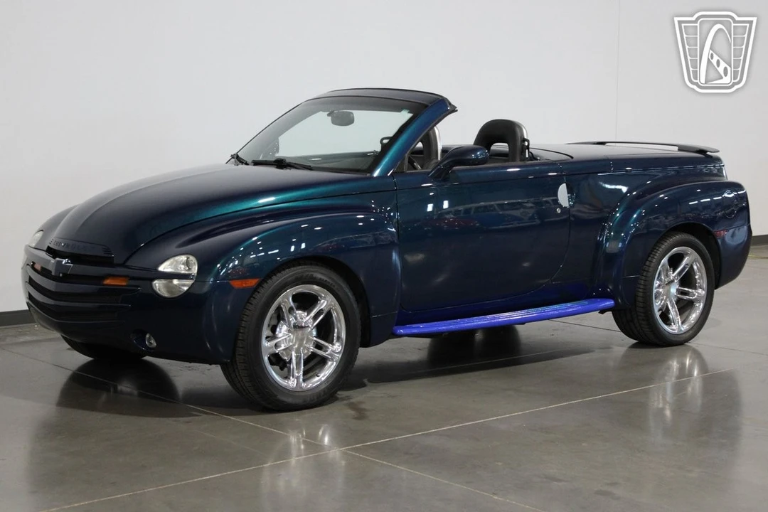 2005 Chevrolet SSR - Image 23 of 31