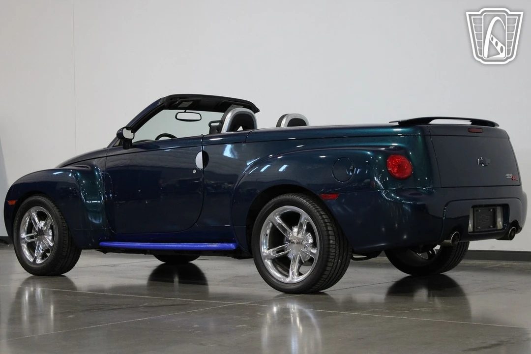 2005 Chevrolet SSR - Image 29 of 31