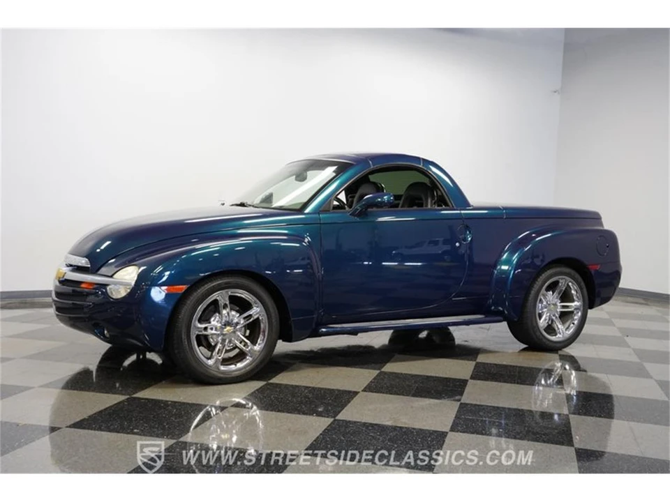 2005 Chevrolet SSR - Image 5 of 31