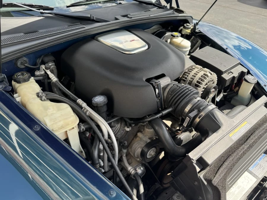 2005 Chevrolet SSR - Image 14 of 15