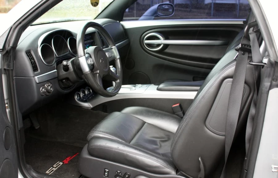 2005 Chevrolet SSR - Image 4 of 12