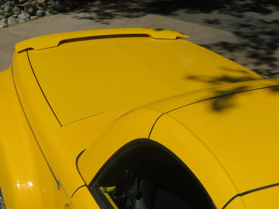 2005 Chevrolet SSR - Image 29 of 31