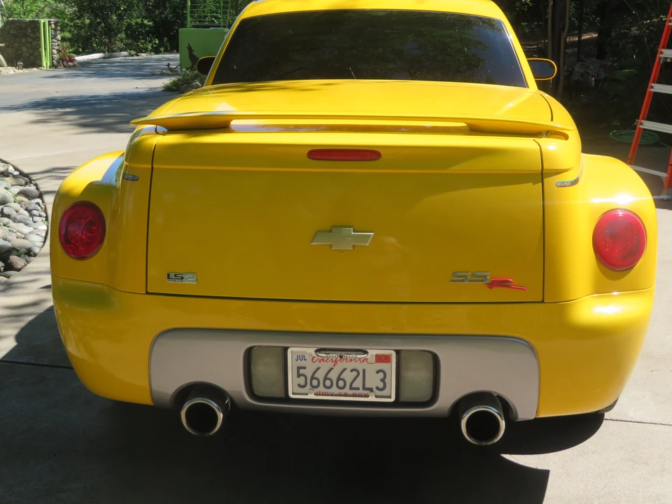 2005 Chevrolet SSR - Image 6 of 31