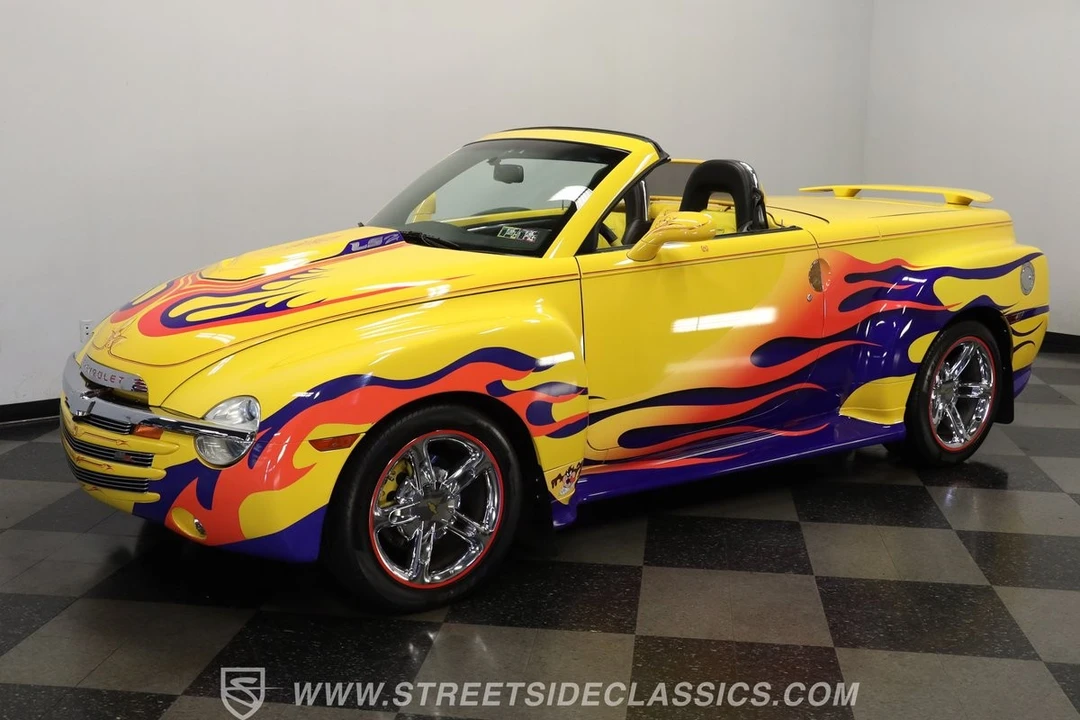 2005 Chevrolet SSR - Image 6 of 31