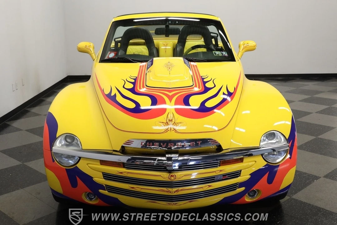 2005 Chevrolet SSR - Image 16 of 21