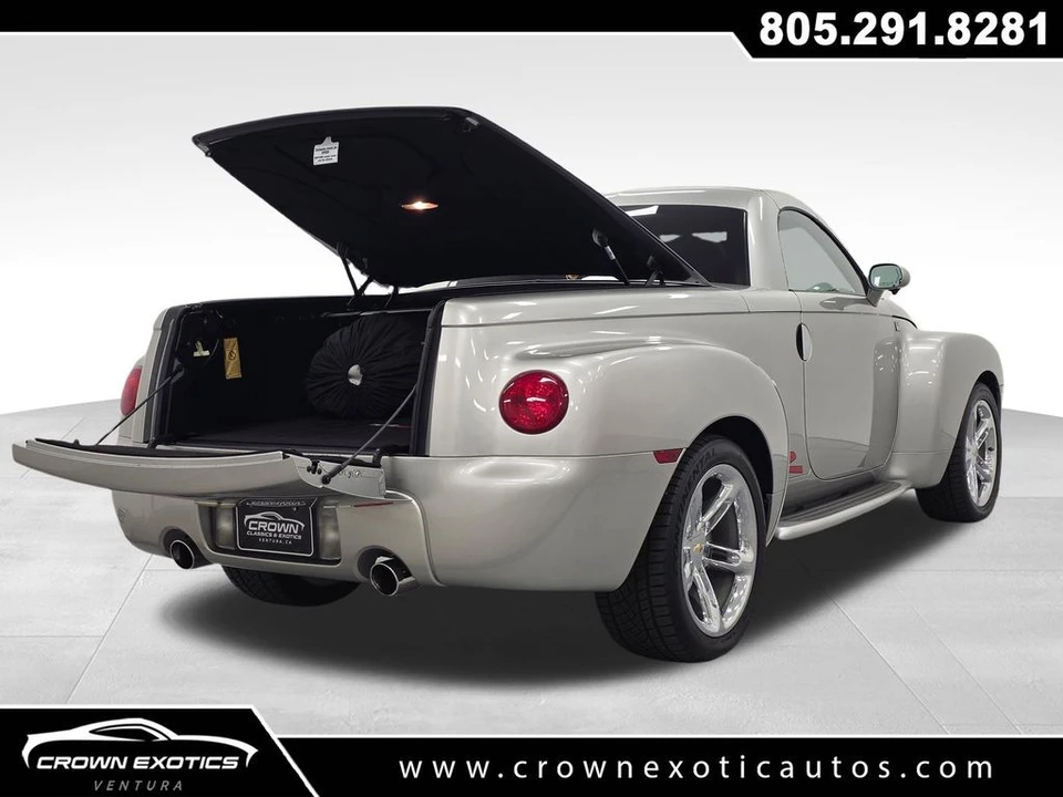 2005 Chevrolet SSR - Image 21 of 31