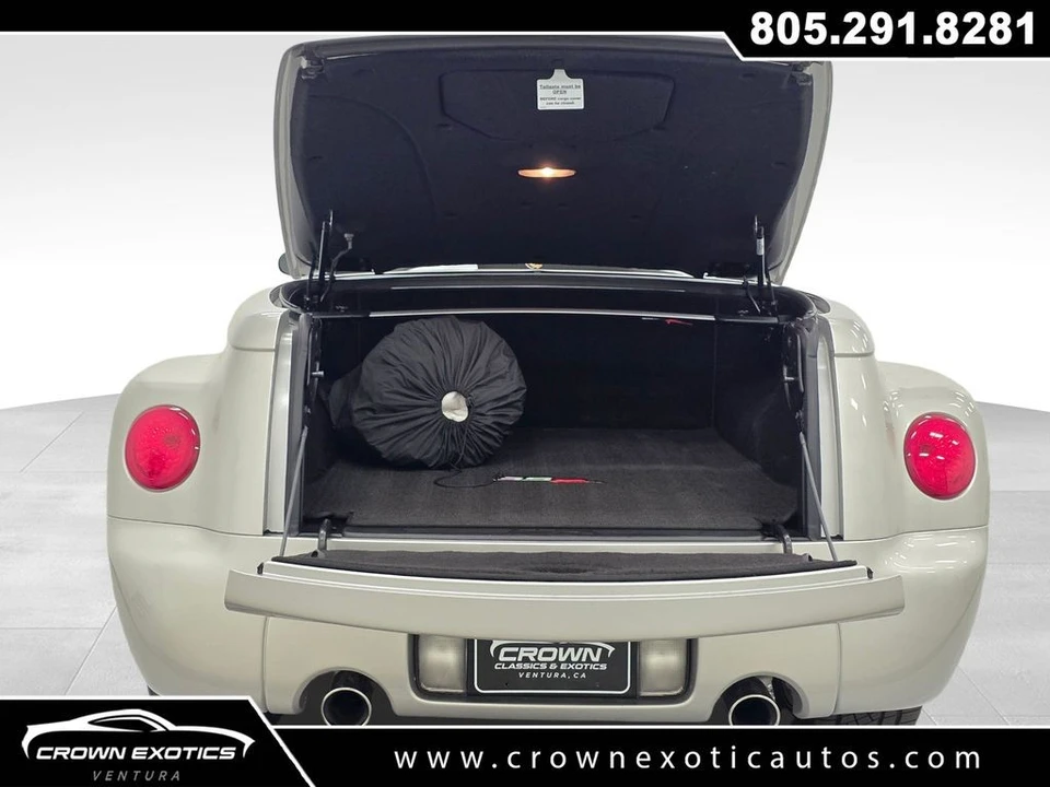 2005 Chevrolet SSR - Image 23 of 31