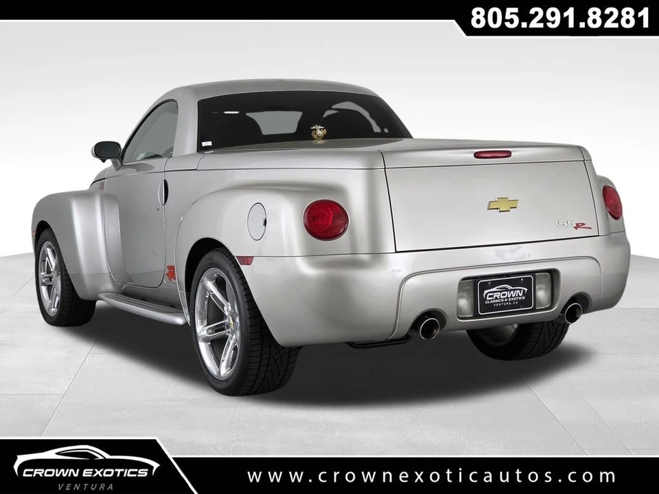 2005 Chevrolet SSR - Image 5 of 31