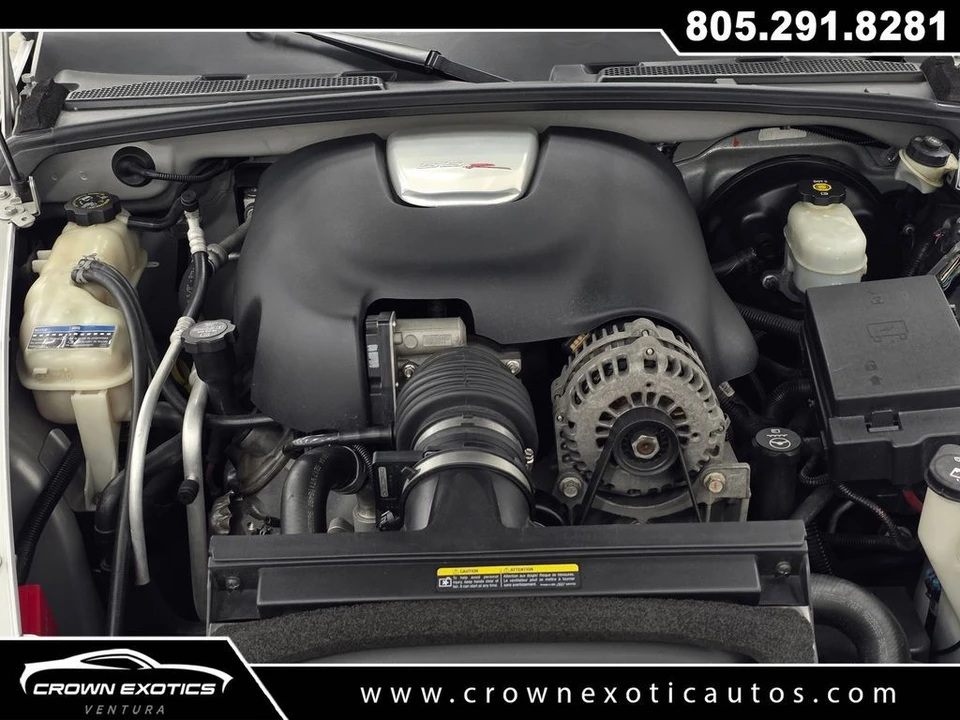 2005 Chevrolet SSR - Image 9 of 31