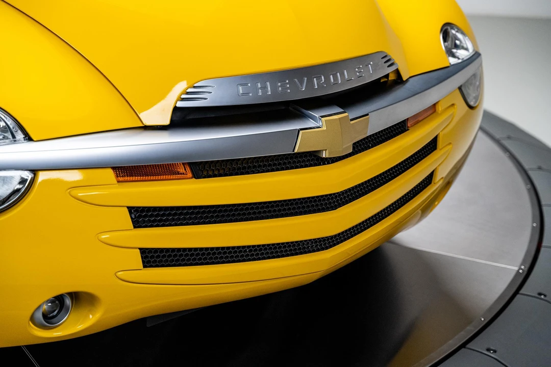 2005 Chevrolet SSR - Image 19 of 31