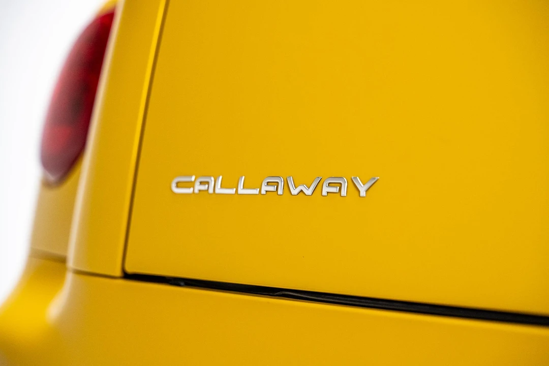 2005 Chevrolet SSR - Image 23 of 31
