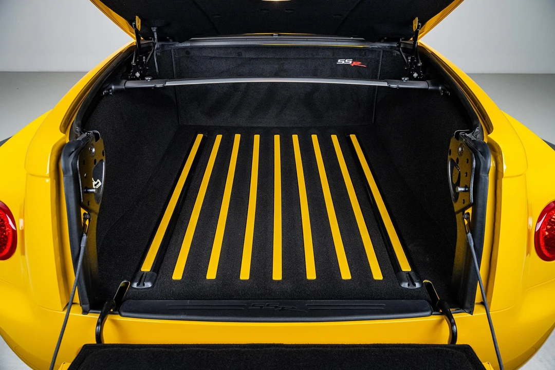 2005 Chevrolet SSR - Image 27 of 31