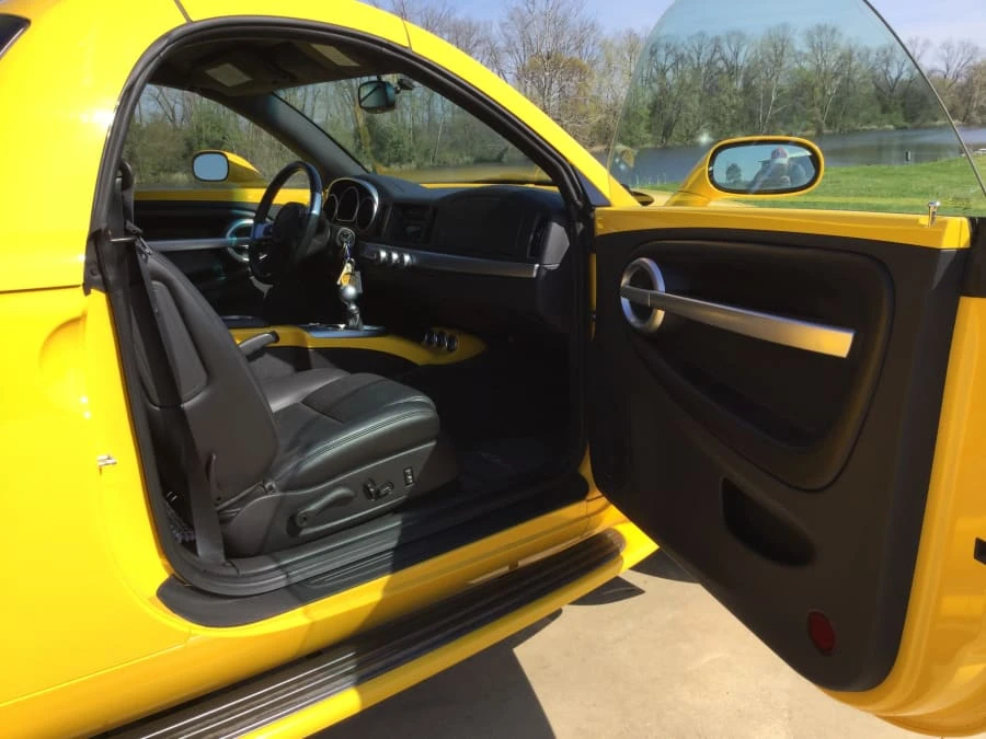 2005 Chevrolet SSR - Image 5 of 12