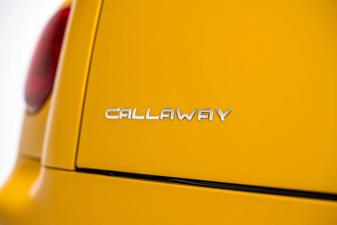2005 Chevrolet SSR - Image 30 of 31