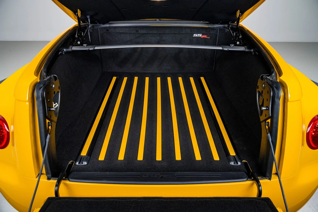 2005 Chevrolet SSR - Image 4 of 31