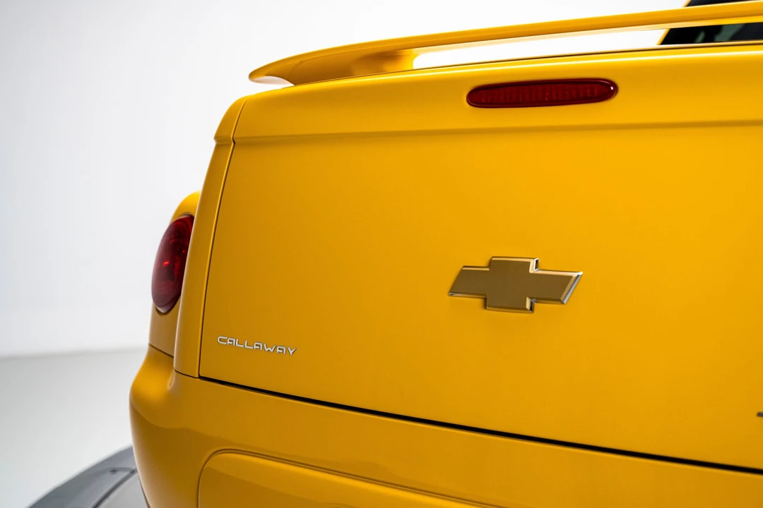 2005 Chevrolet SSR - Image 31 of 31