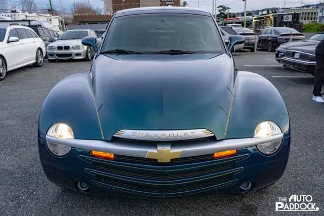 2005 Chevrolet SSR - Image 2 of 21