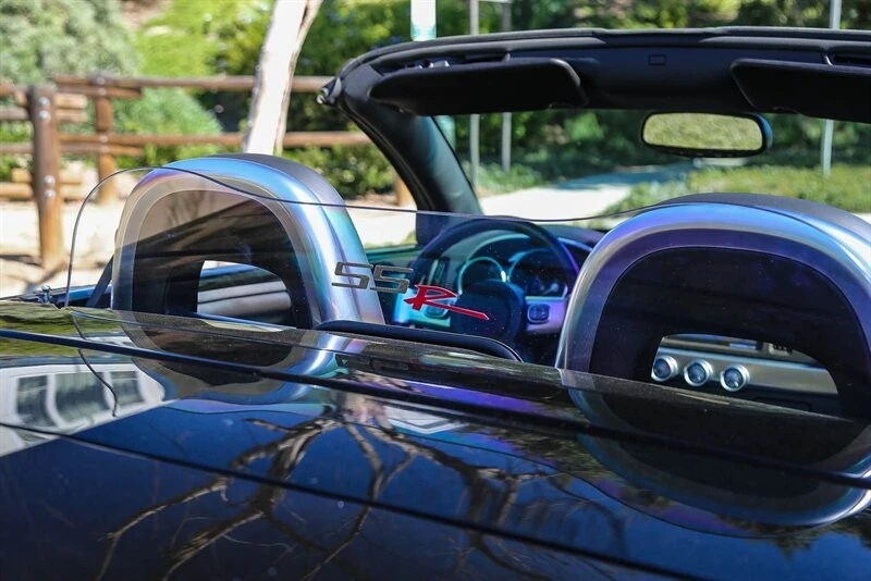 2005 Chevrolet SSR - Image 18 of 21