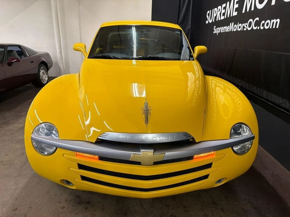 2005 Chevrolet SSR - Image 22 of 24