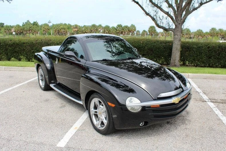 2005 Chevrolet SSR - Image 22 of 31