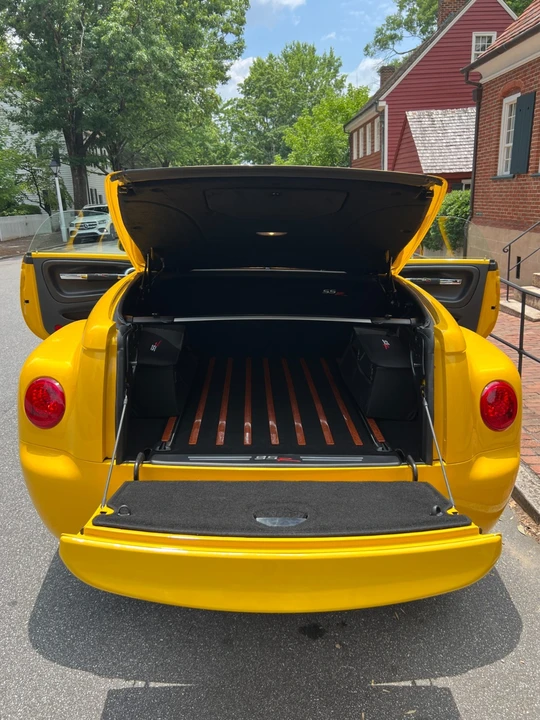 2005 Chevrolet SSR - Image 18 of 31