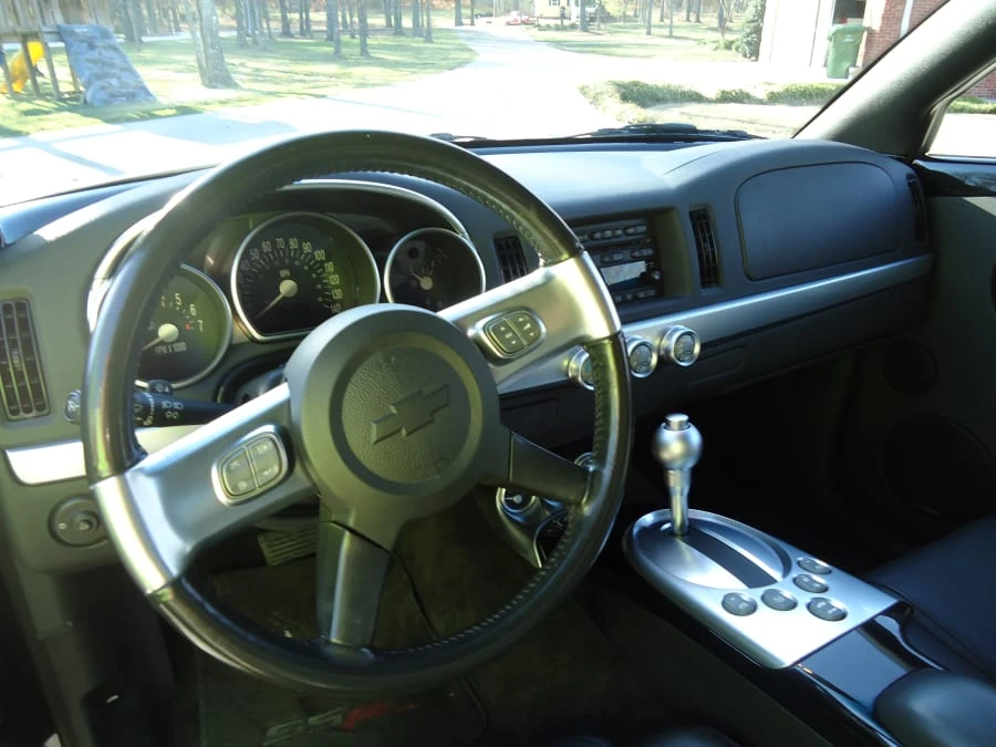 2005 Chevrolet SSR - Image 5 of 6
