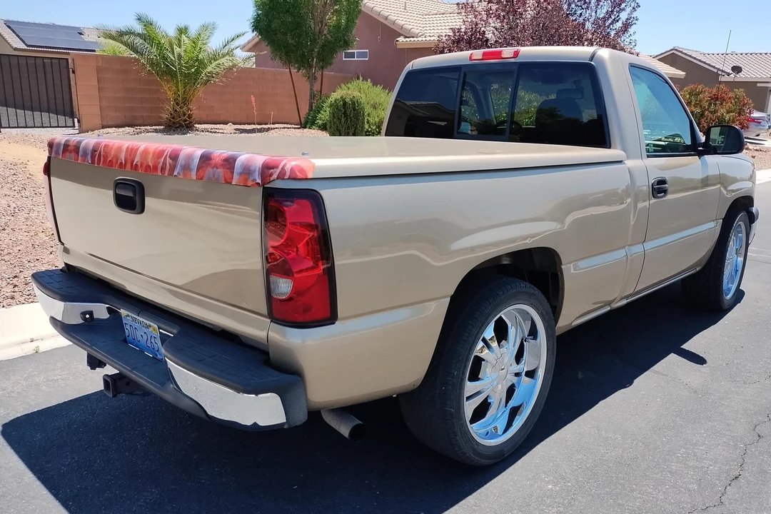 2005 Chevrolet Silverado 1st Gen - Image 4 of 31