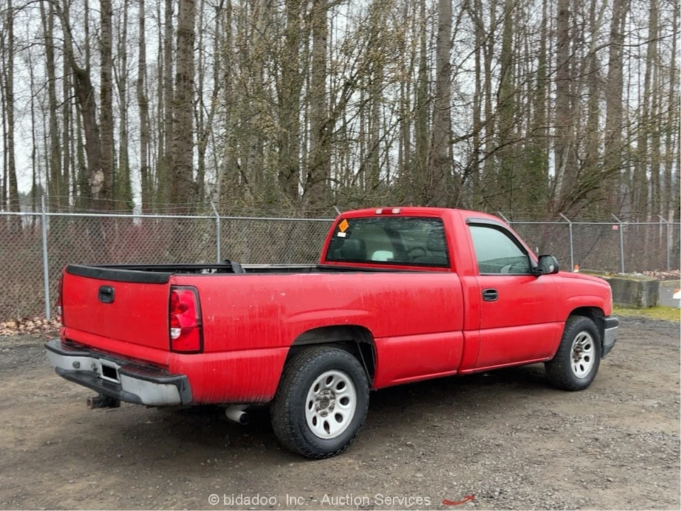 2005 Chevrolet Silverado 1st Gen - Image 4 of 12