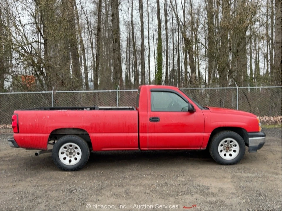2005 Chevrolet Silverado 1st Gen - Image 6 of 12