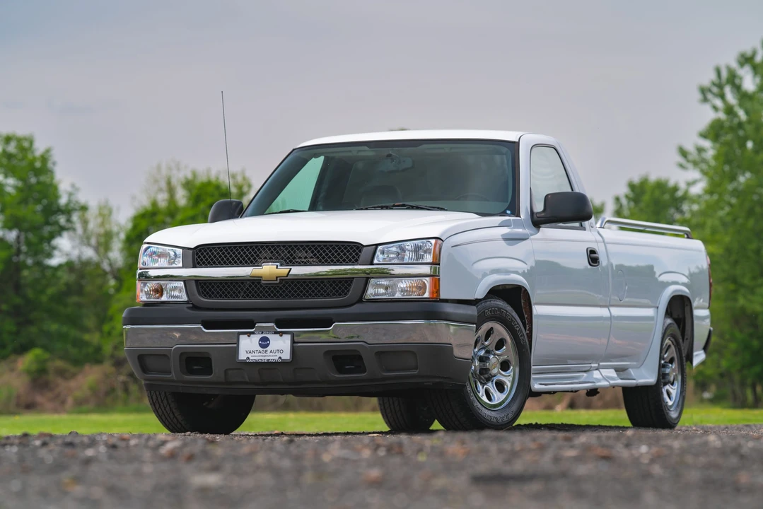 2005 Chevrolet Silverado 1st Gen - Image 2 of 31