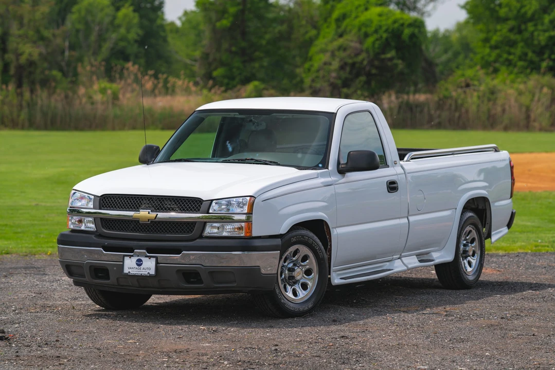 2005 Chevrolet Silverado 1st Gen - Image 3 of 31