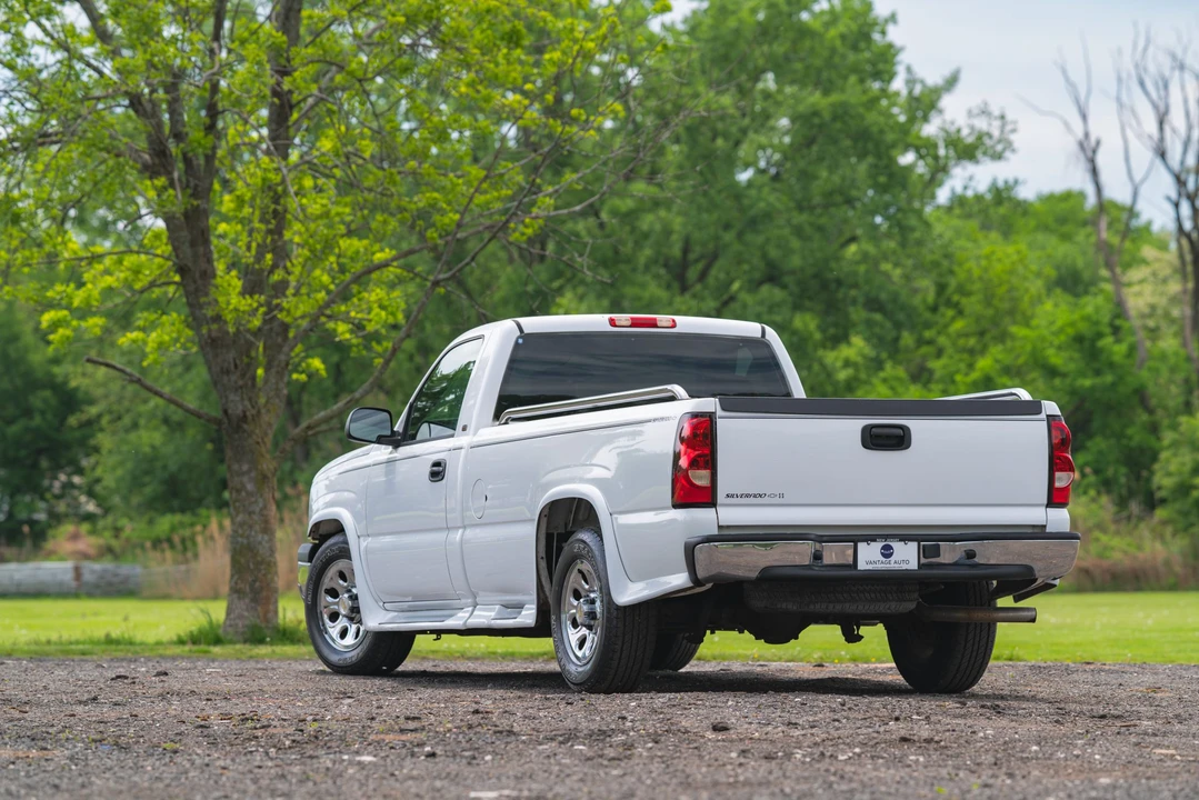 2005 Chevrolet Silverado 1st Gen - Image 13 of 31