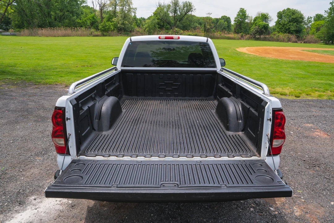 2005 Chevrolet Silverado 1st Gen - Image 16 of 31