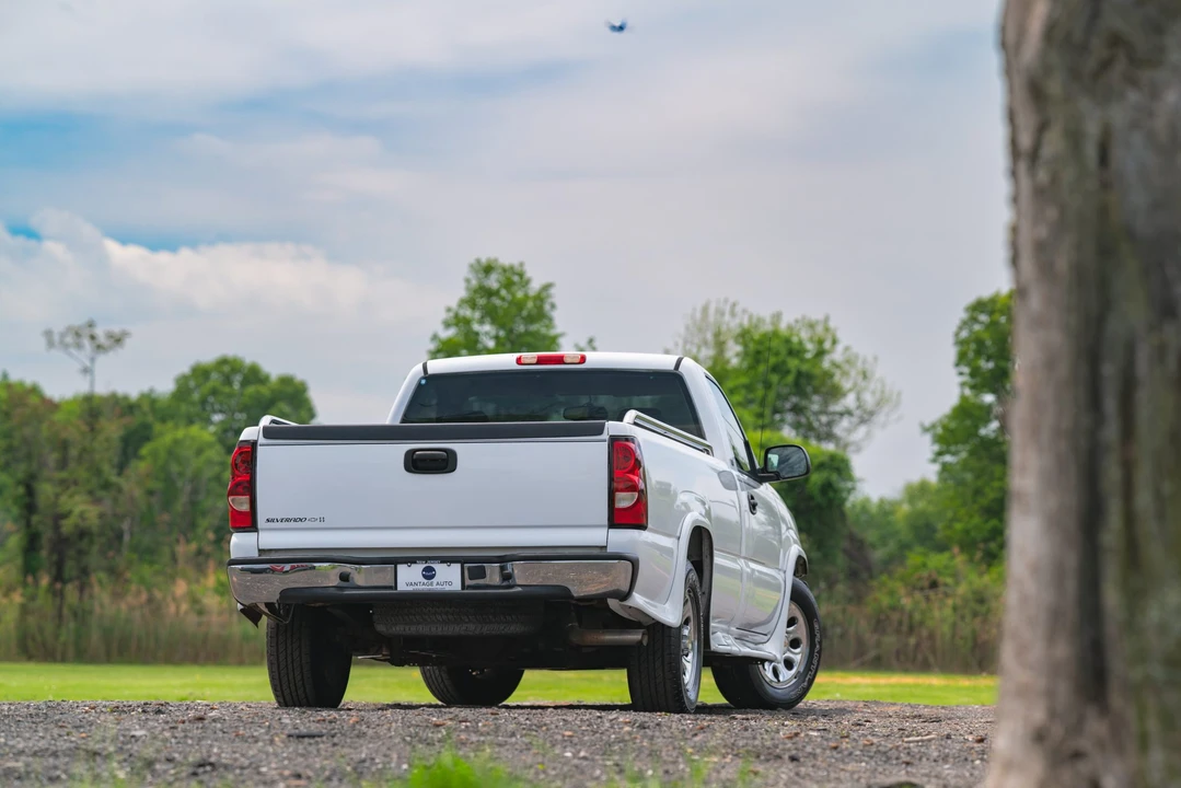 2005 Chevrolet Silverado 1st Gen - Image 18 of 31