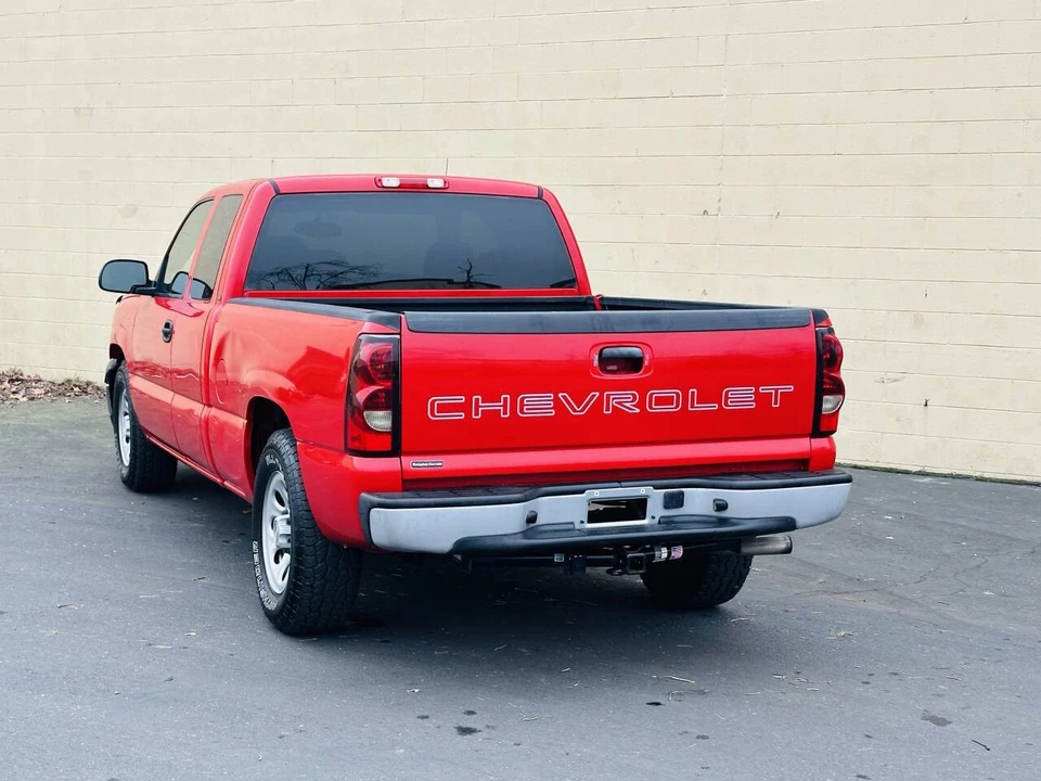 2005 Chevrolet Silverado 1st Gen - Image 5 of 17