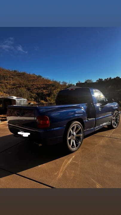 2005 Chevrolet Silverado 1st Gen - Image 4 of 12