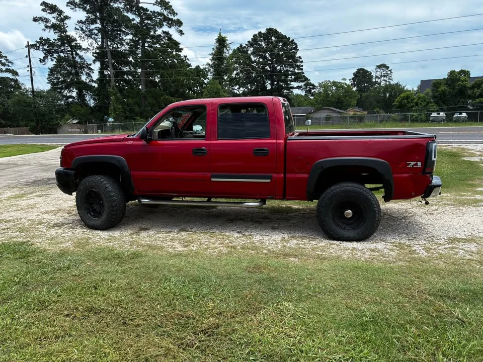 2005 Chevrolet Silverado 1st Gen - Image 2 of 4