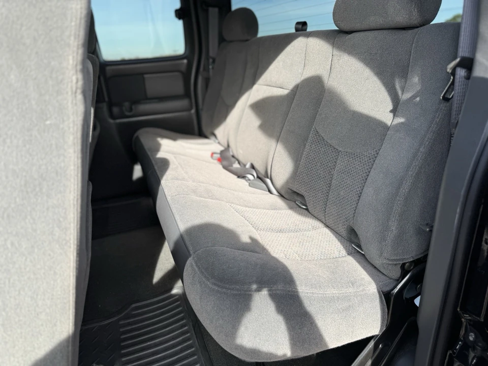 2005 Chevrolet Silverado 1st Gen - Image 16 of 21