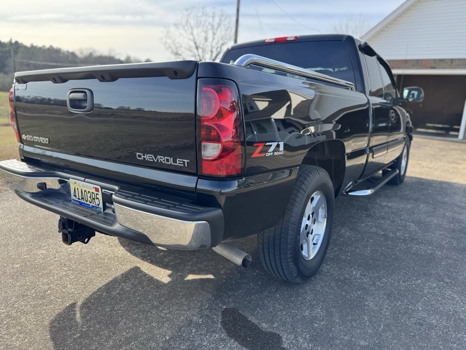 2005 Chevrolet Silverado 1st Gen - Image 5 of 21