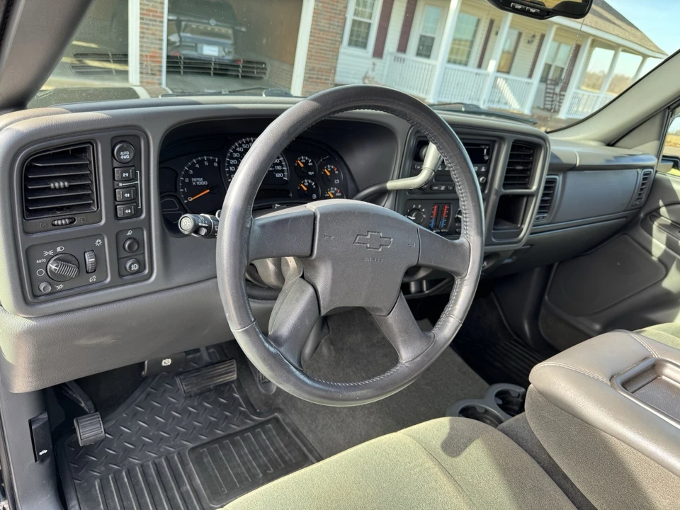 2005 Chevrolet Silverado 1st Gen - Image 13 of 21