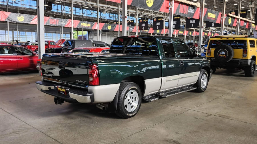 2005 Chevrolet Silverado 1st Gen - Image 2 of 14