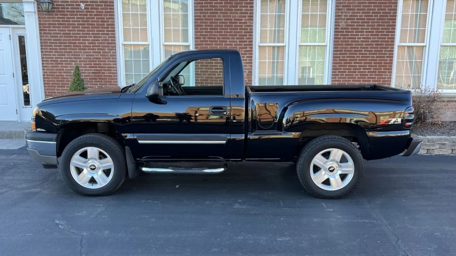2005 Chevrolet Silverado 1st Gen - Image 2 of 8