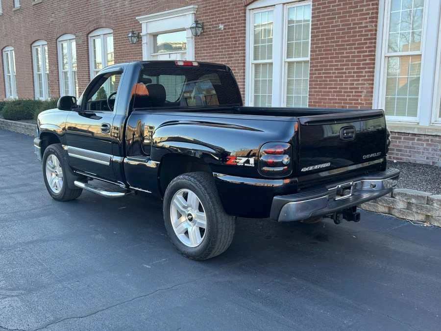 2005 Chevrolet Silverado 1st Gen - Image 3 of 8