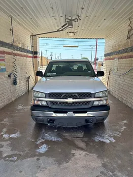 2005 Chevrolet Silverado 1500 Regular Cab WT