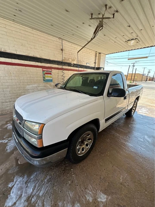 2005 Chevrolet Silverado 1st Gen - Image 2 of 10