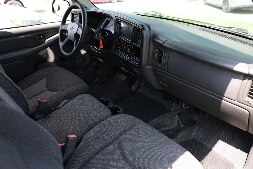 2005 Chevrolet Silverado 1st Gen - Image 14 of 21