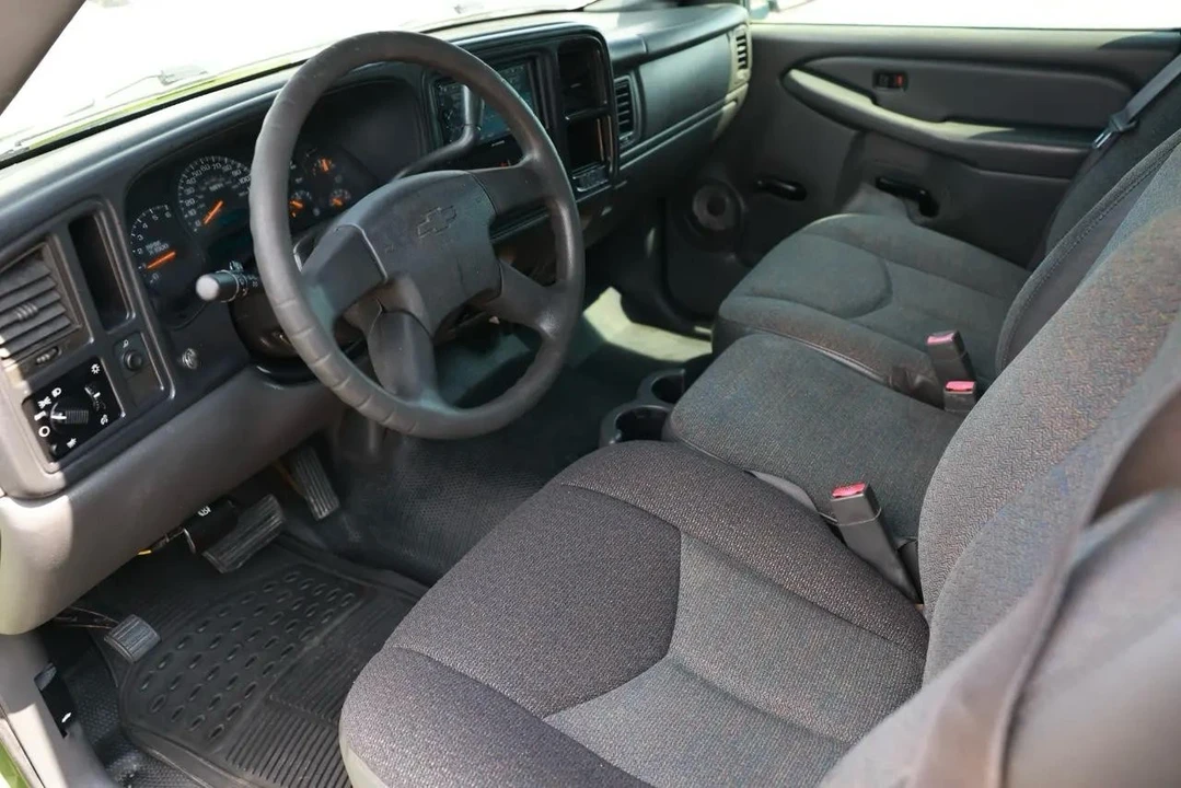 2005 Chevrolet Silverado 1st Gen - Image 4 of 21