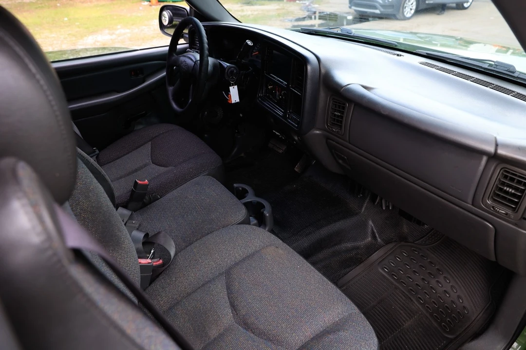 2005 Chevrolet Silverado 1st Gen - Image 18 of 21